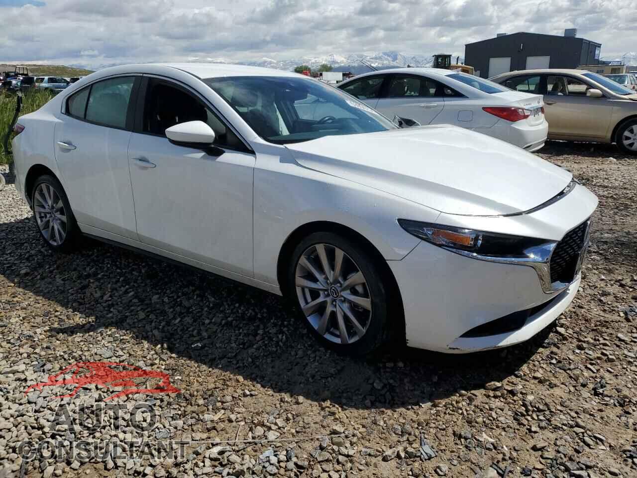 MAZDA 3 2019 - 3MZBPADL0KM108162