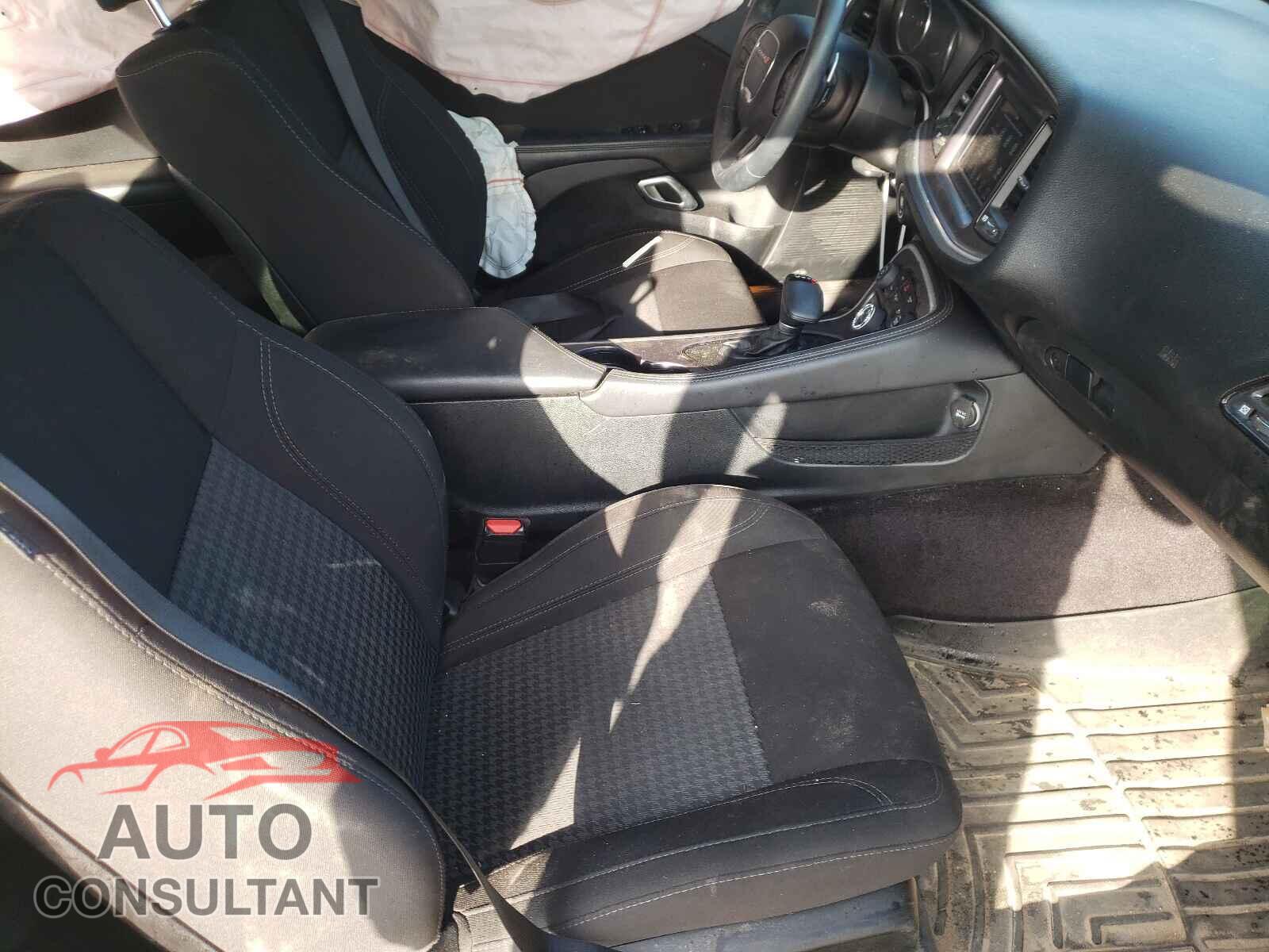 DODGE CHALLENGER 2018 - 2C3CDZAG2JH202230