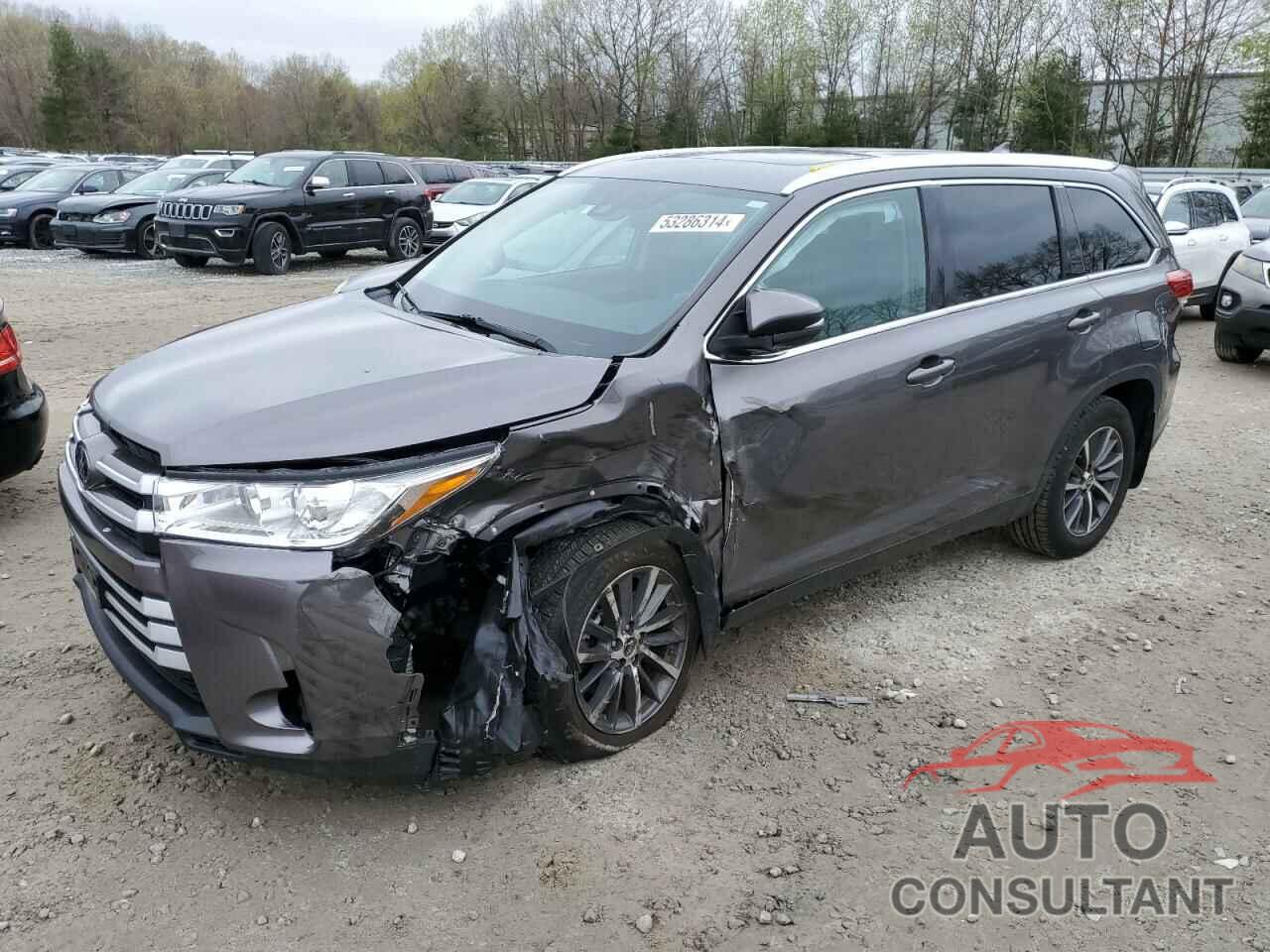 TOYOTA HIGHLANDER 2019 - 5TDJZRFH7KS701713