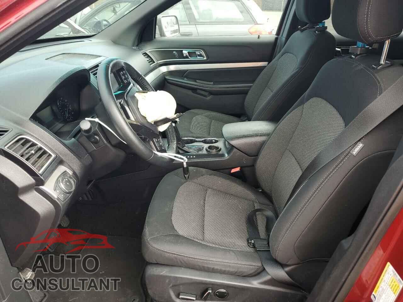 FORD EXPLORER 2017 - 1FM5K7D88HGA88531