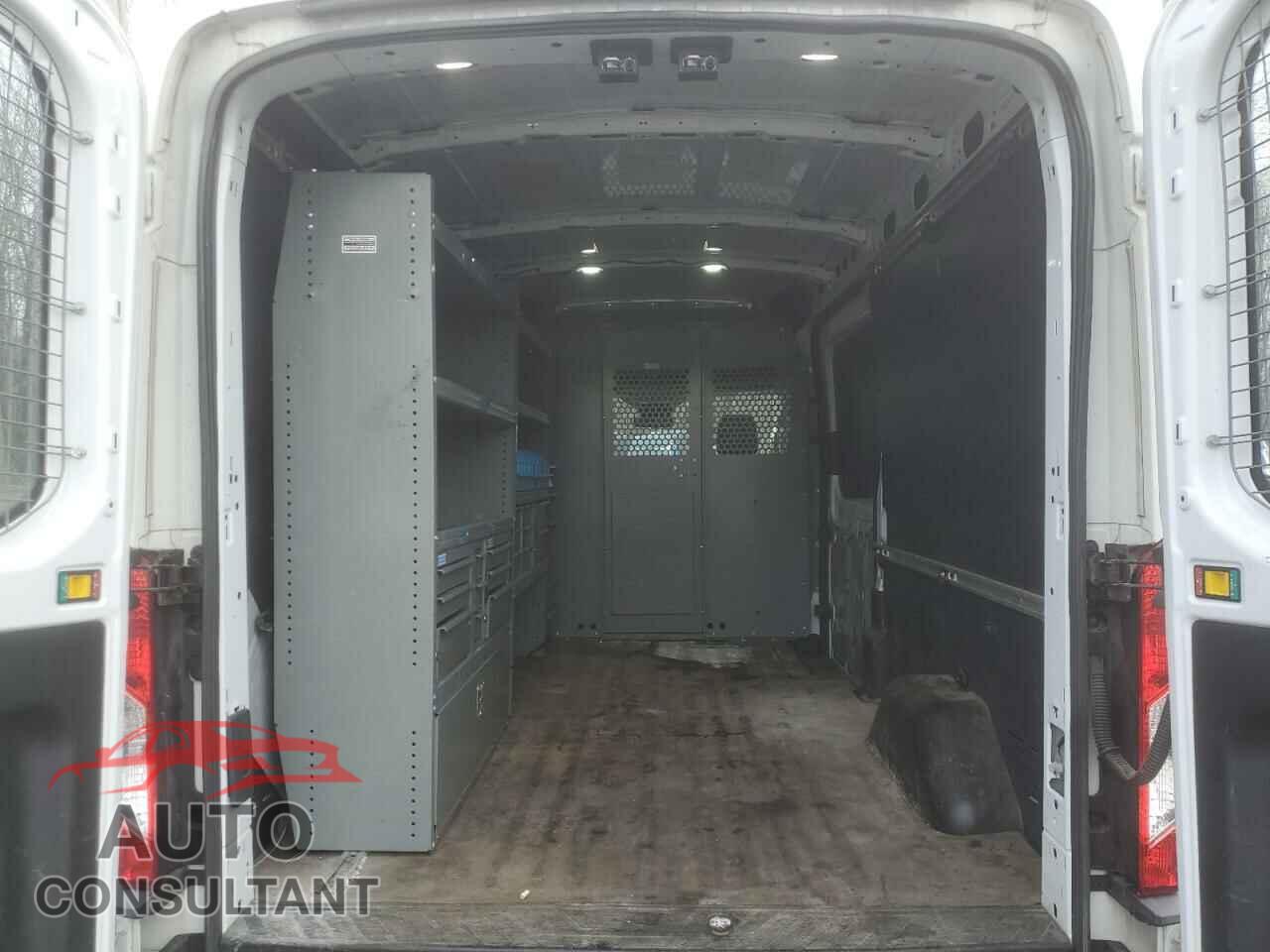FORD TRANSIT 2018 - 1FTYR2CM0JKA25246