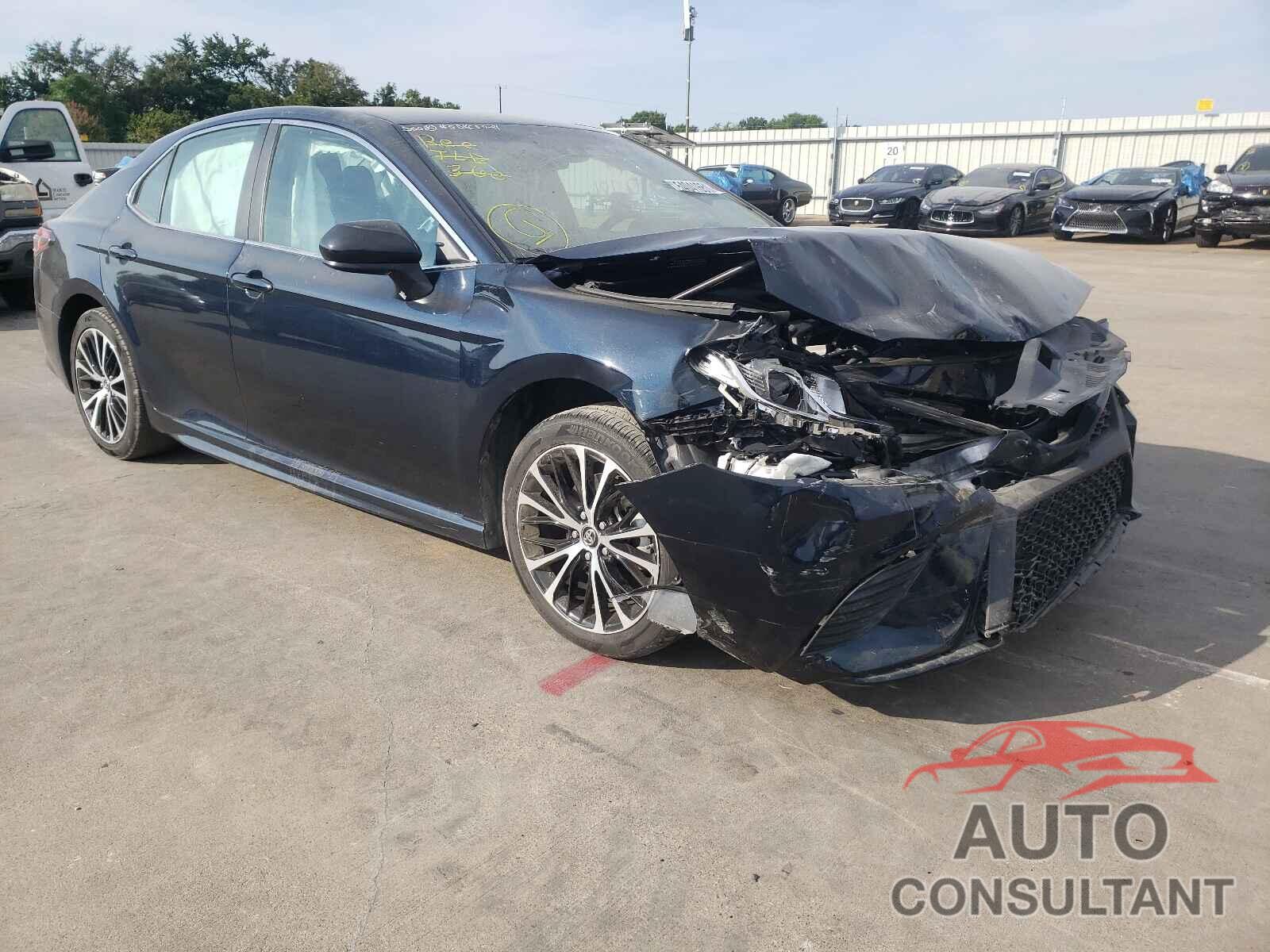 TOYOTA CAMRY 2019 - 4T1B11HK2KU735300