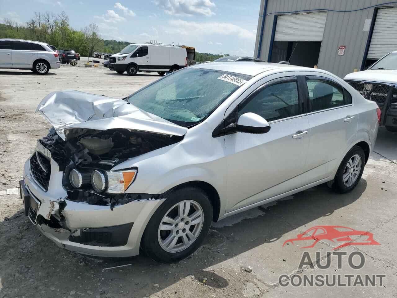 CHEVROLET SONIC 2015 - 1G1JC5SHXF4108194