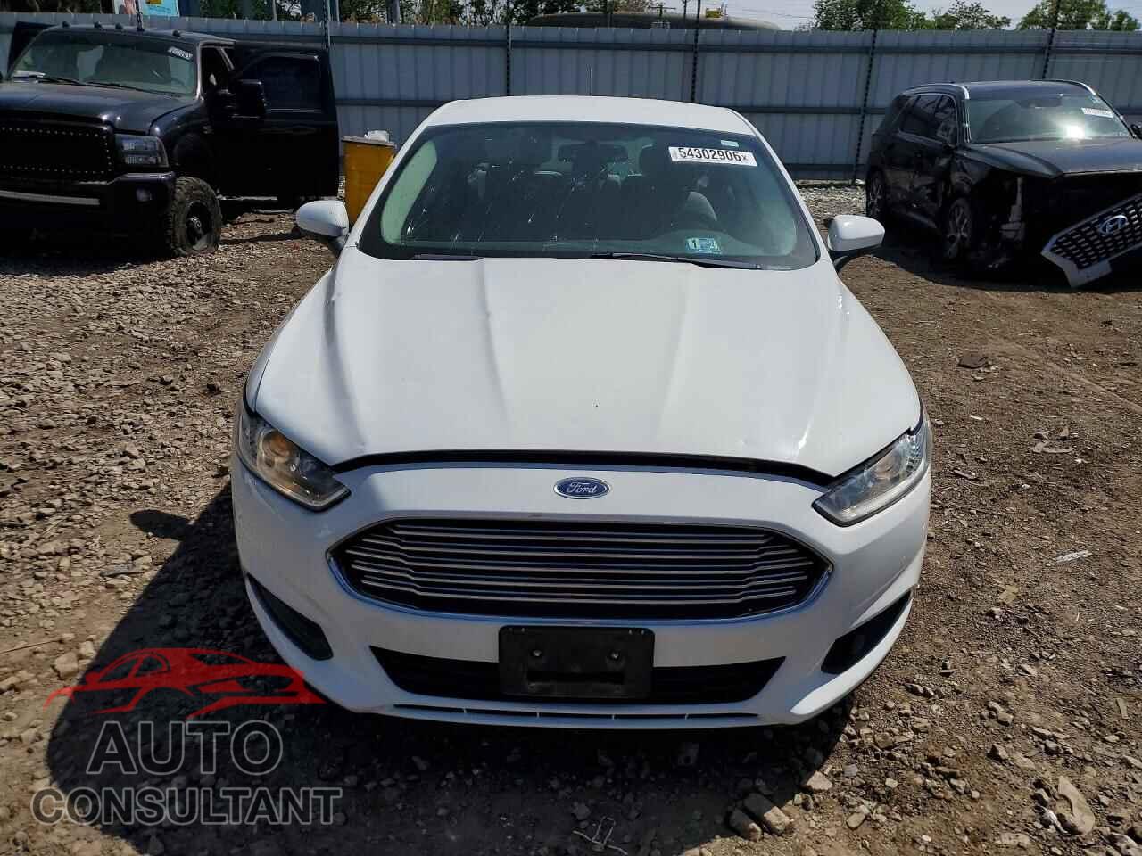 FORD FUSION 2013 - 3FA6P0G70DR272147