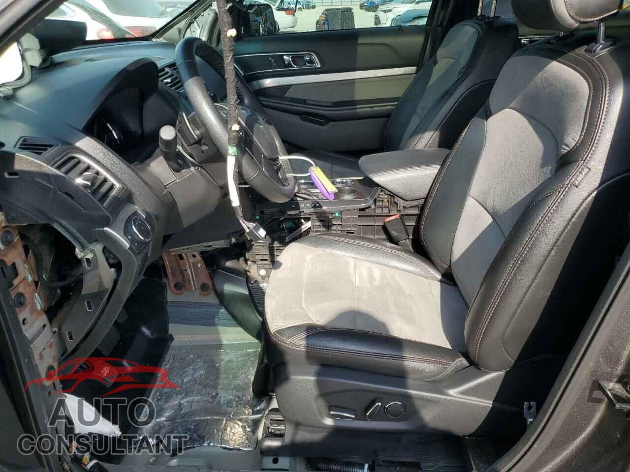 FORD EXPLORER 2017 - 1FM5K7D86HGB60004