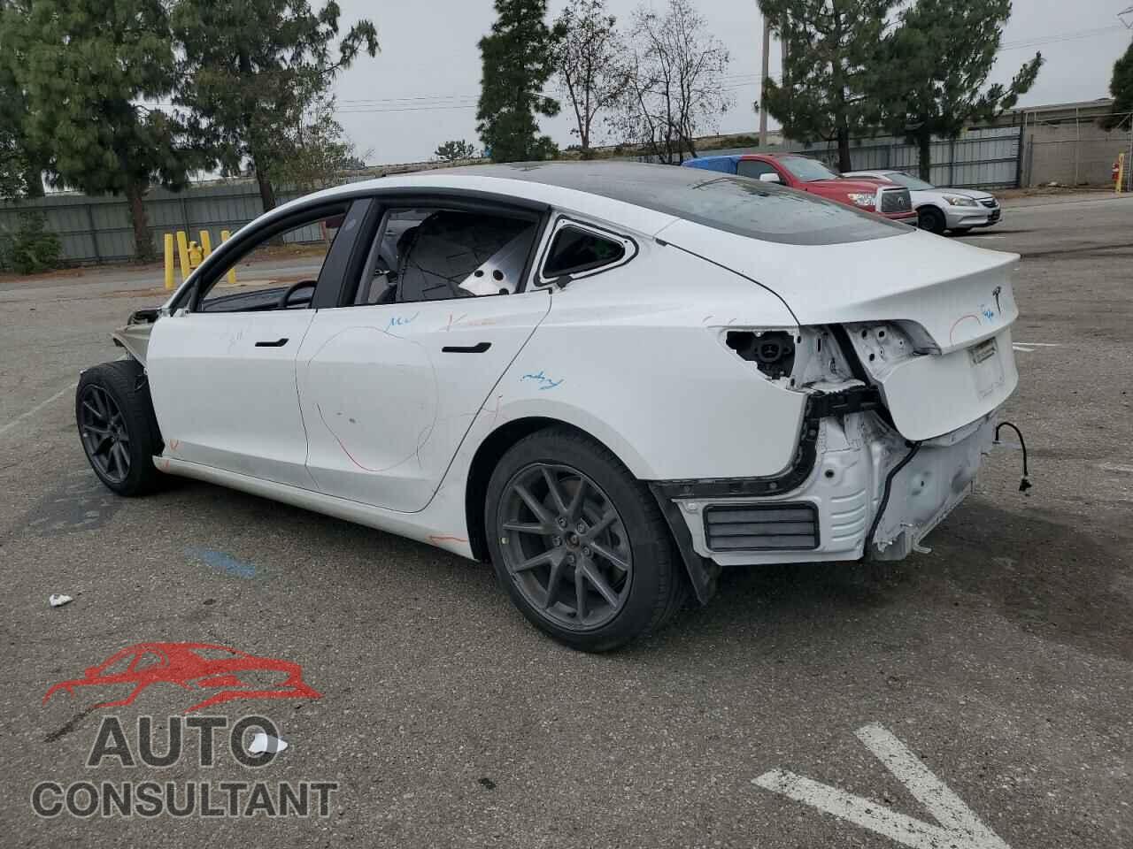 TESLA MODEL 3 2021 - 5YJ3E1EA6MF867660