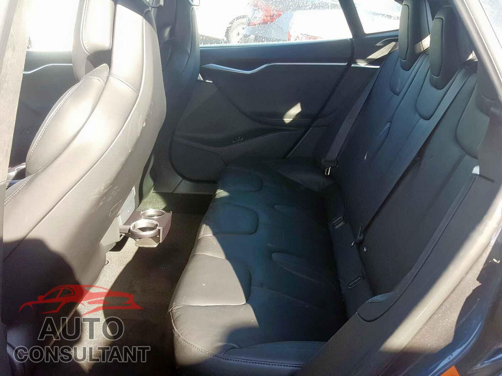 TESLA MODEL S 2017 - 5YJSA1E20HF198212