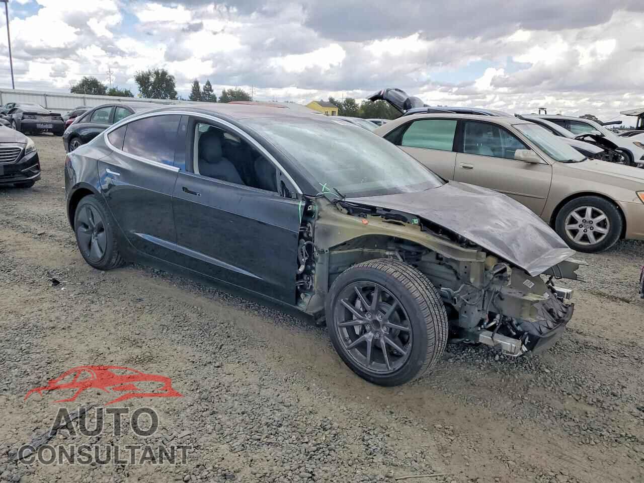 TESLA MODEL 3 2018 - 5YJ3E1EA3JF123350
