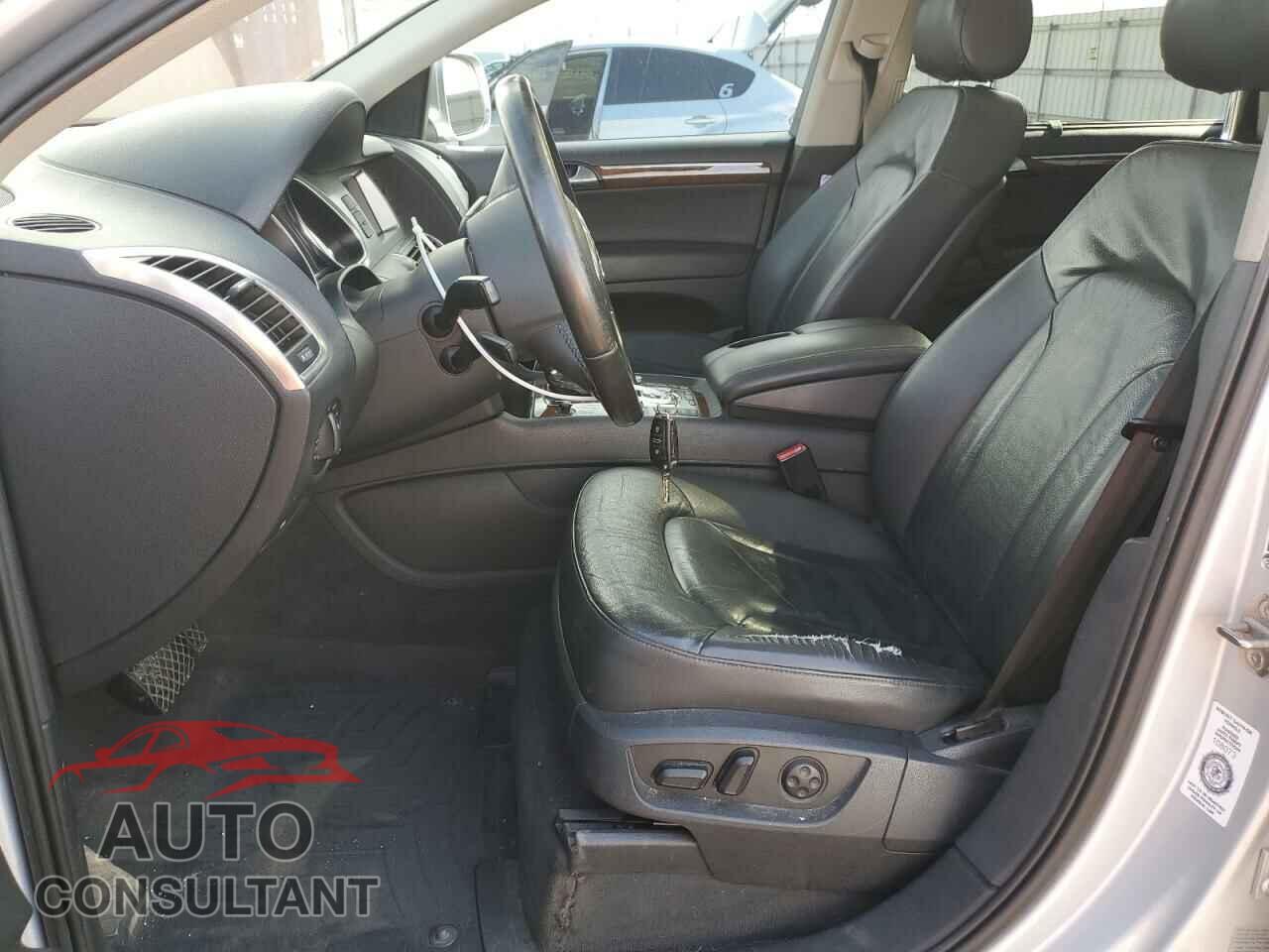AUDI Q7 2009 - WA1AY74L99D001089