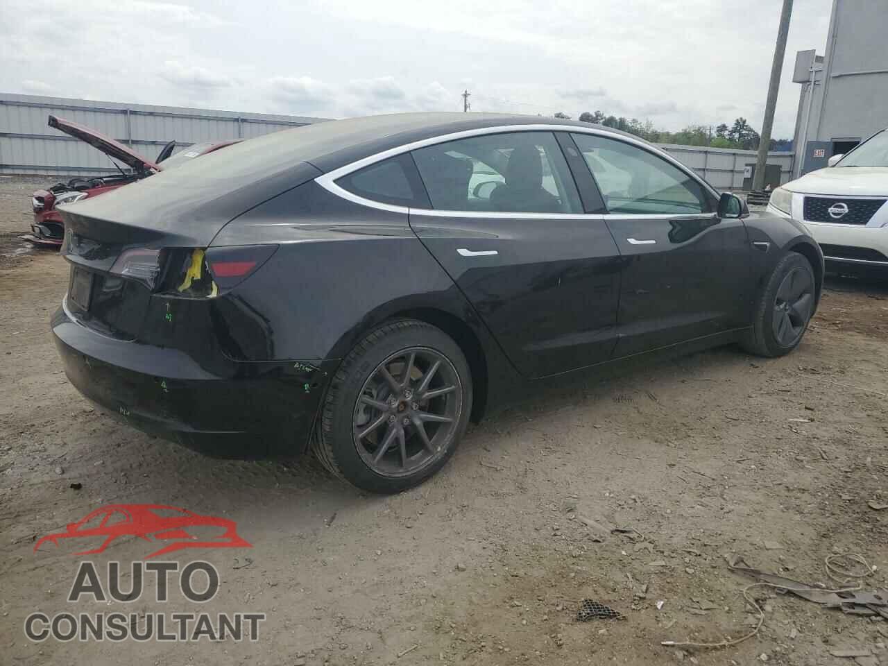 TESLA MODEL 3 2019 - 5YJ3E1EA4KF415767