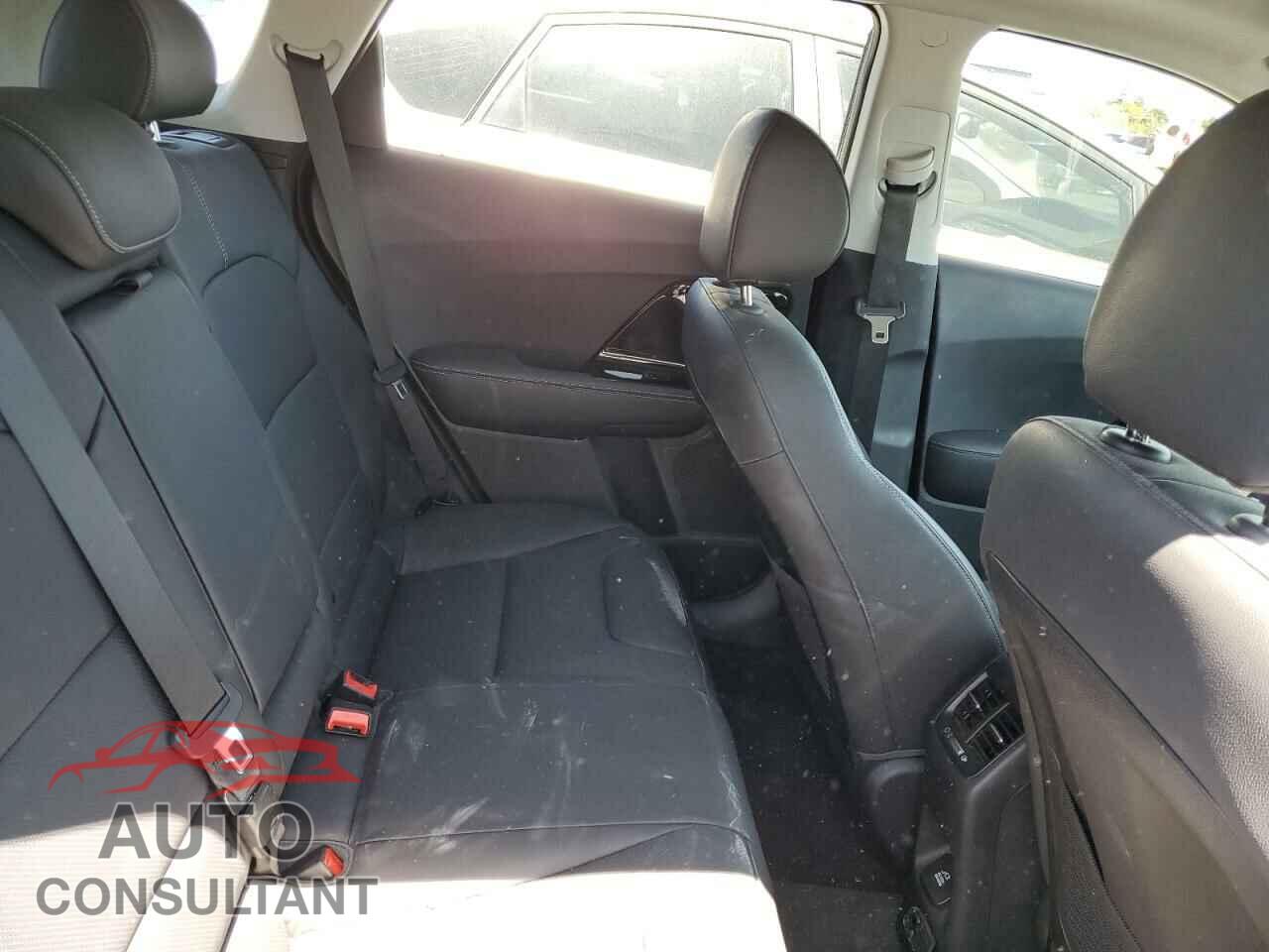 KIA NIRO 2019 - KNDCE3LC4K5323673