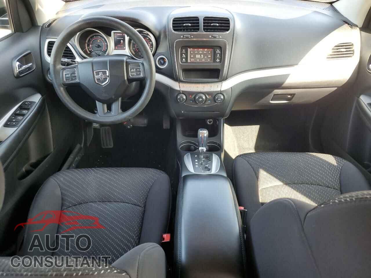 DODGE JOURNEY 2012 - 3C4PDCAB8CT282450