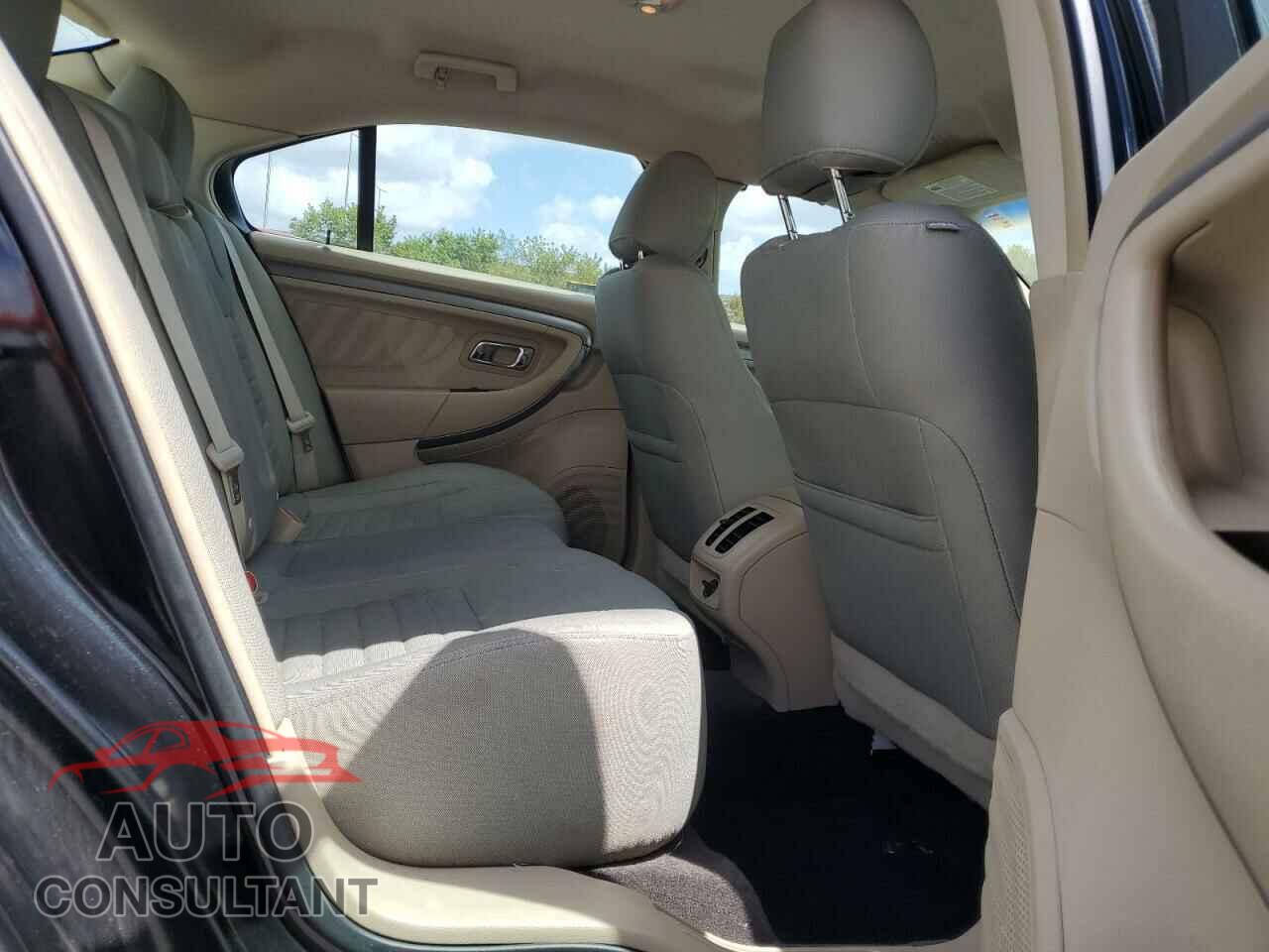 FORD TAURUS 2015 - 1FAHP2D86FG140750