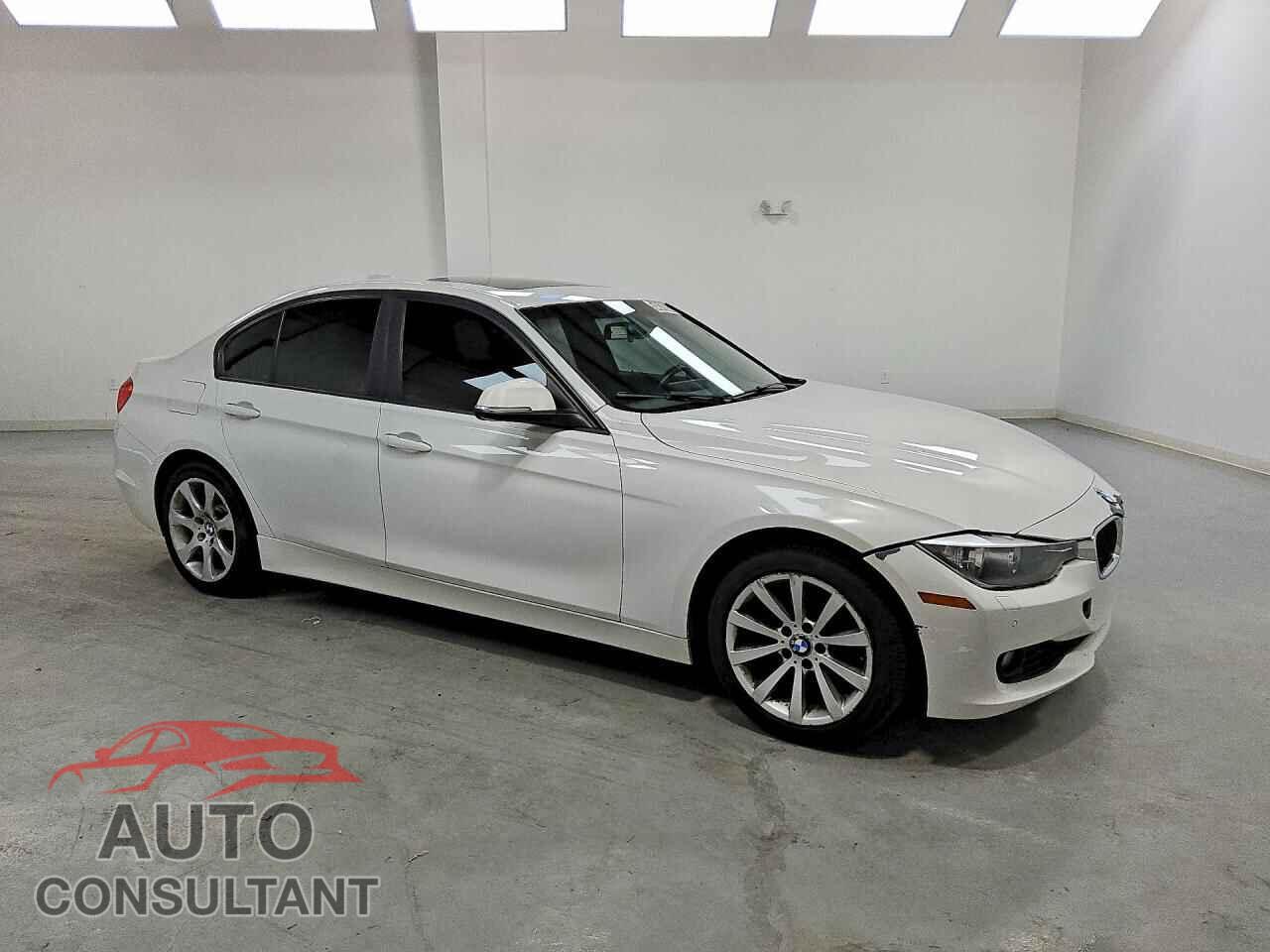 BMW 3 SERIES 2015 - WBA3B5C50FF960658