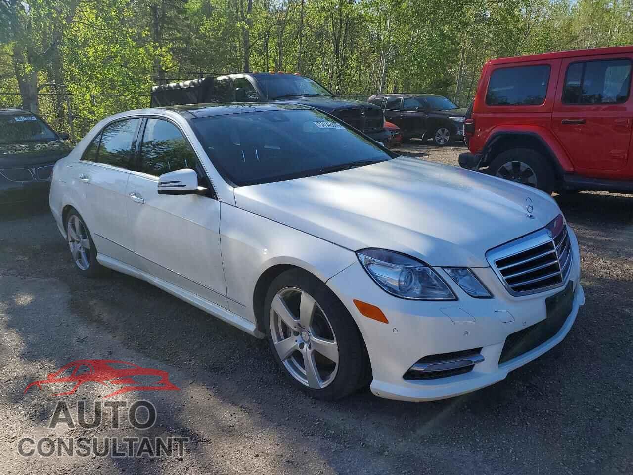 MERCEDES-BENZ E-CLASS 2013 - WDDHF8JB0DA673568