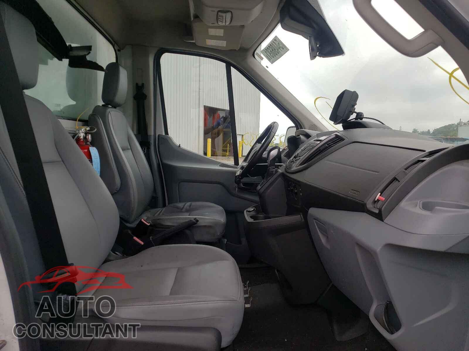 FORD TRANSIT CO 2017 - 1FDRS9ZV0HKA52714