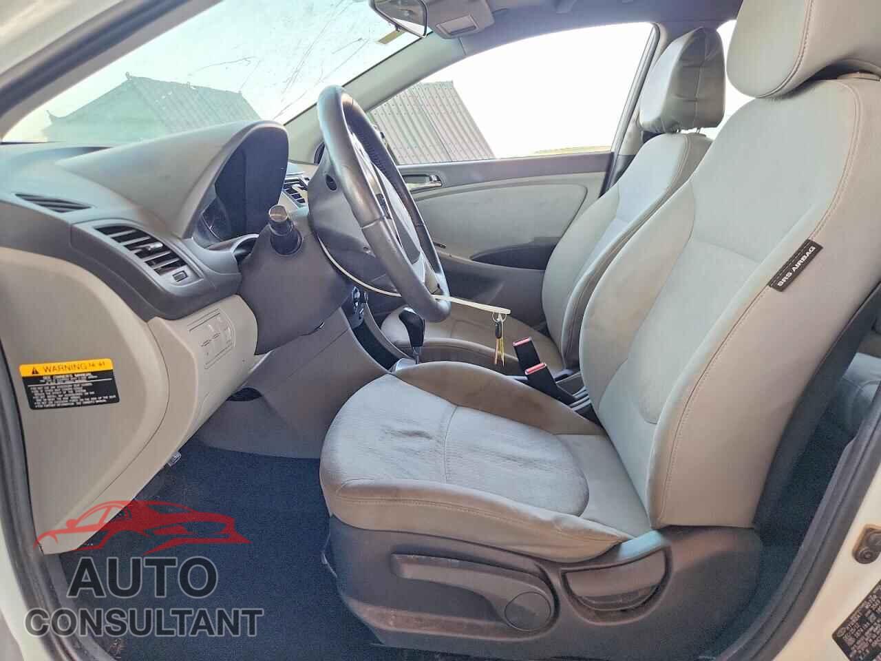 HYUNDAI ACCENT 2013 - KMHCU5AE0DU096571