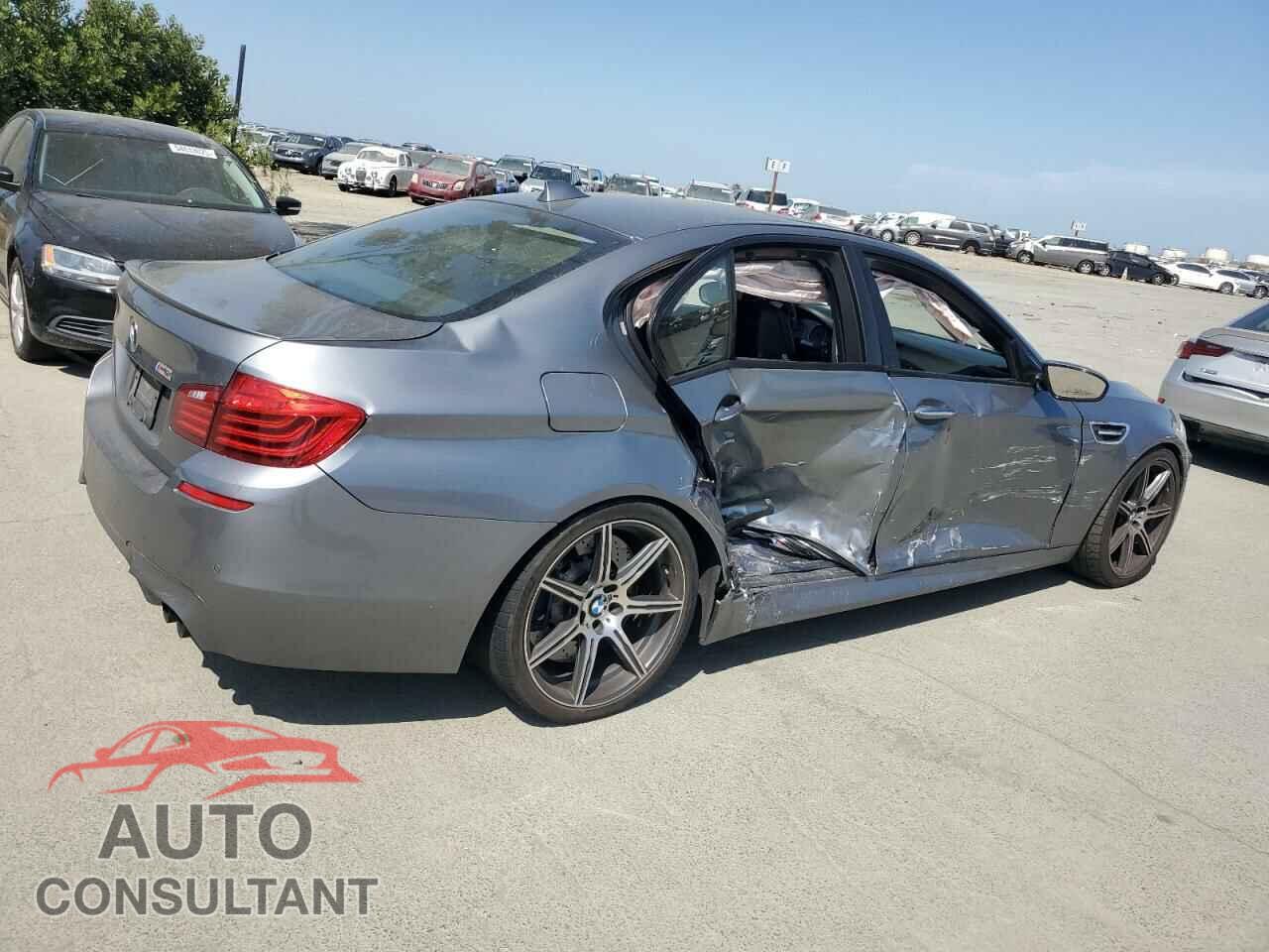 BMW M5 2014 - WBSFV9C58ED593431