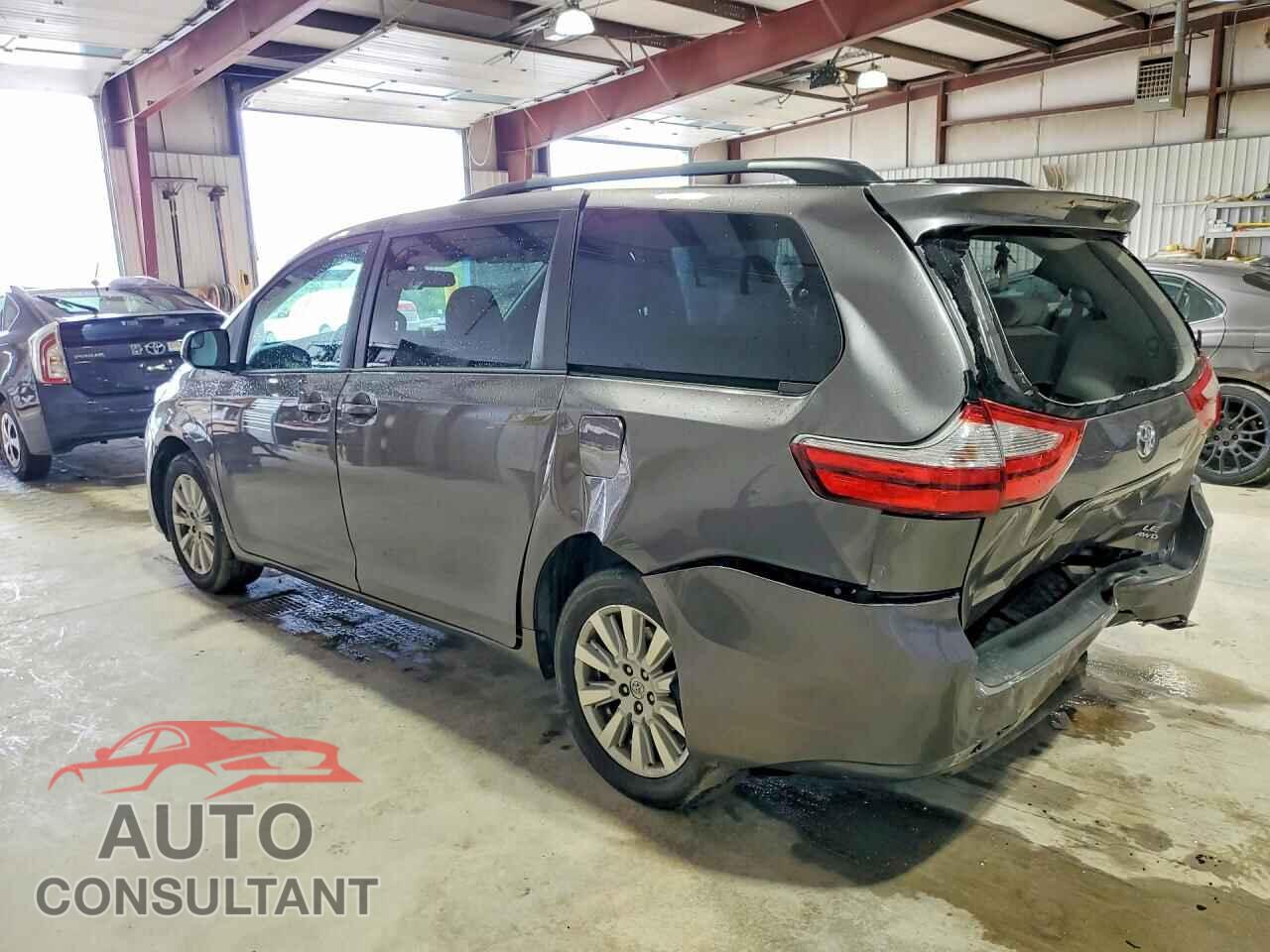TOYOTA SIENNA 2017 - 5TDJZ3DCXHS163747