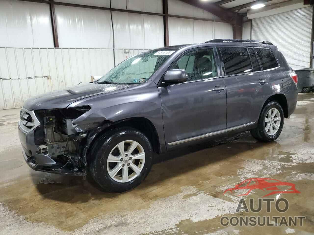 TOYOTA HIGHLANDER 2012 - 5TDBK3EH6CS145130