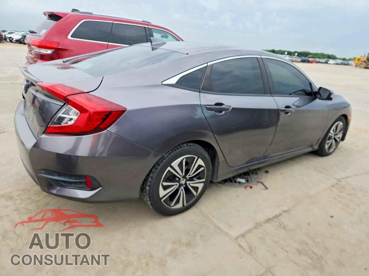 HONDA CIVIC 2018 - JHMFC1F3XJX001754