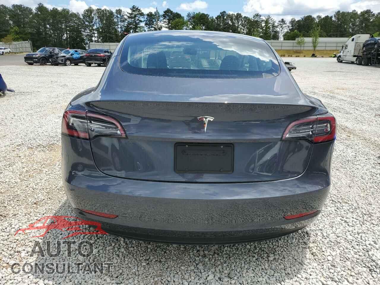 TESLA MODEL 3 2023 - 5YJ3E1EA0PF402795