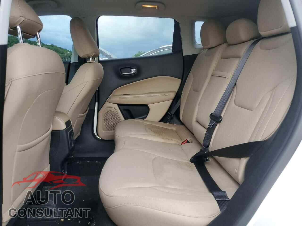 JEEP COMPASS 2017 - 3C4NJDAB5HT620576