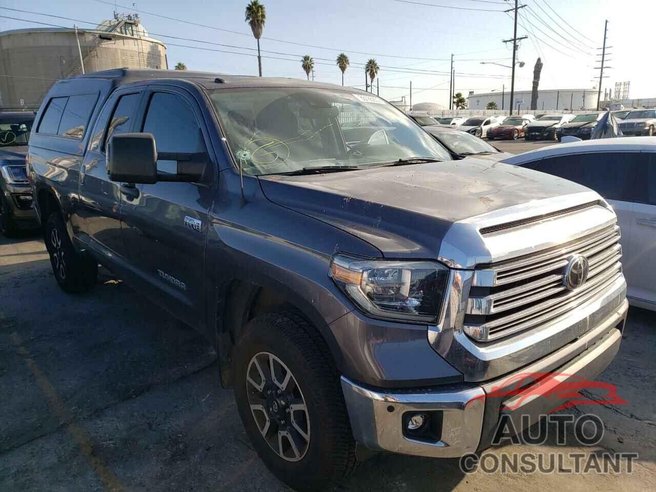 TOYOTA TUNDRA 2018 - 5TFUY5F1XJX687231