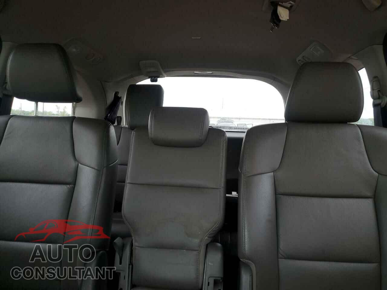 HONDA ODYSSEY 2016 - 5FNRL5H98GB016991