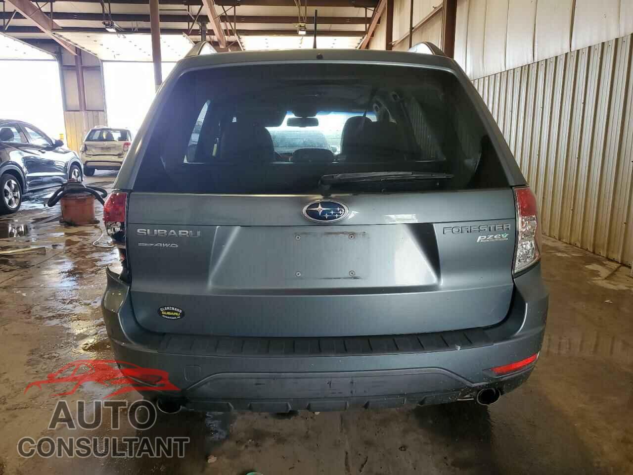 SUBARU FORESTER 2013 - JF2SHAEC0DH435927