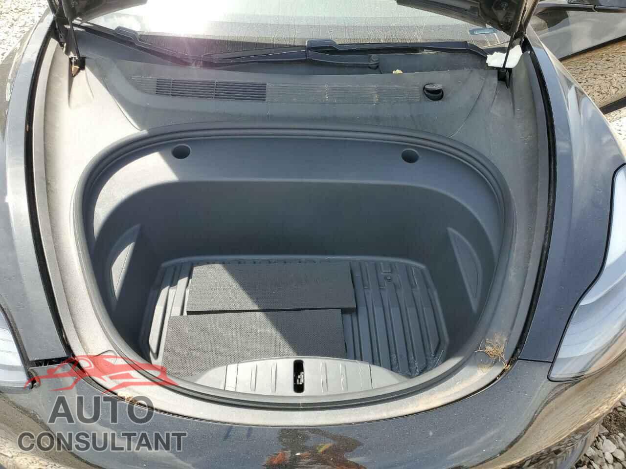 TESLA MODEL 3 2021 - 5YJ3E1EA5MF908067