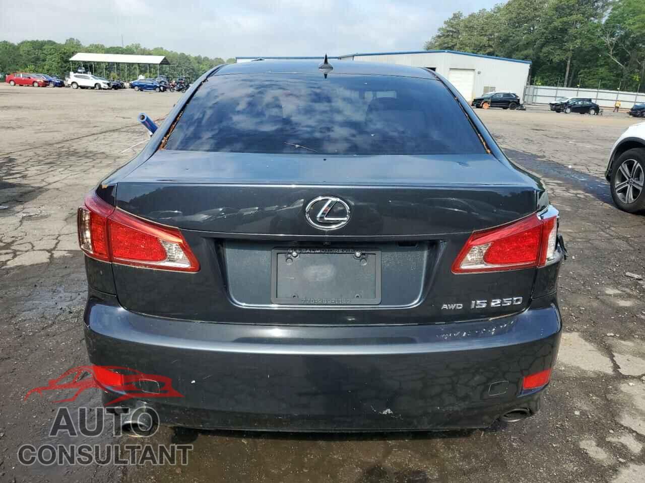 LEXUS IS 2011 - JTHCF5C2XB5050933