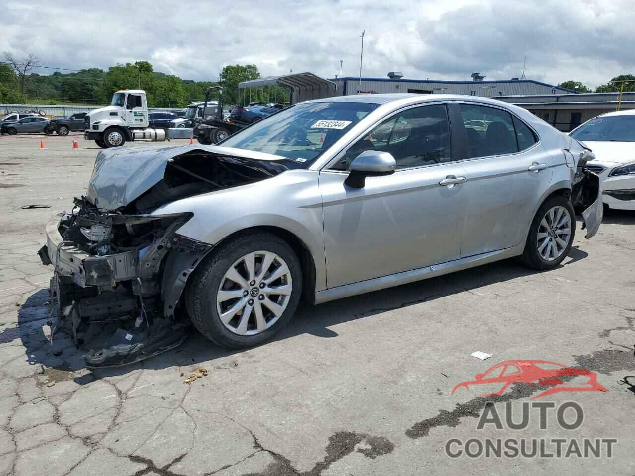 TOYOTA CAMRY 2018 - JTNB11HK2J3018982