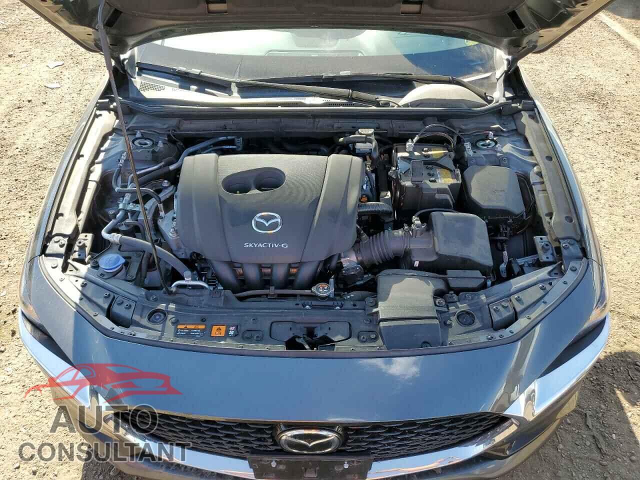 MAZDA 3 2021 - JM1BPBCL7M1315769