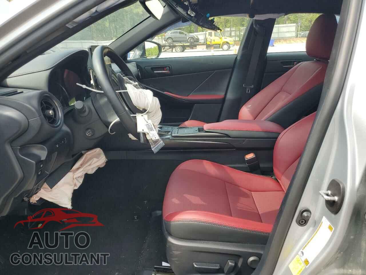 LEXUS IS 2024 - JTHDA1D26R5131903