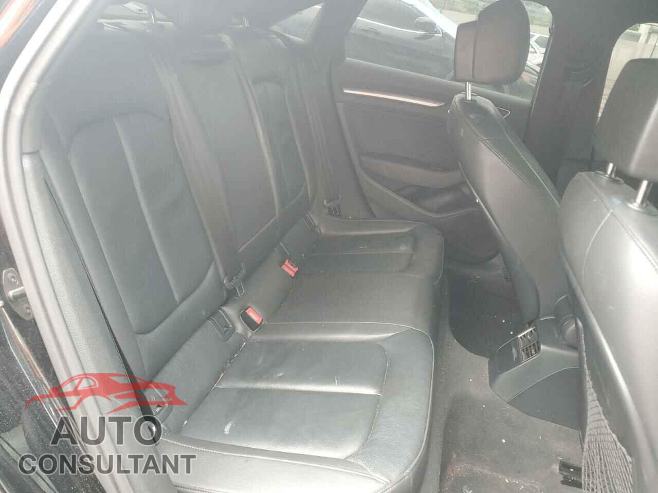 AUDI A3 2017 - WAUAUGFF6H1032354