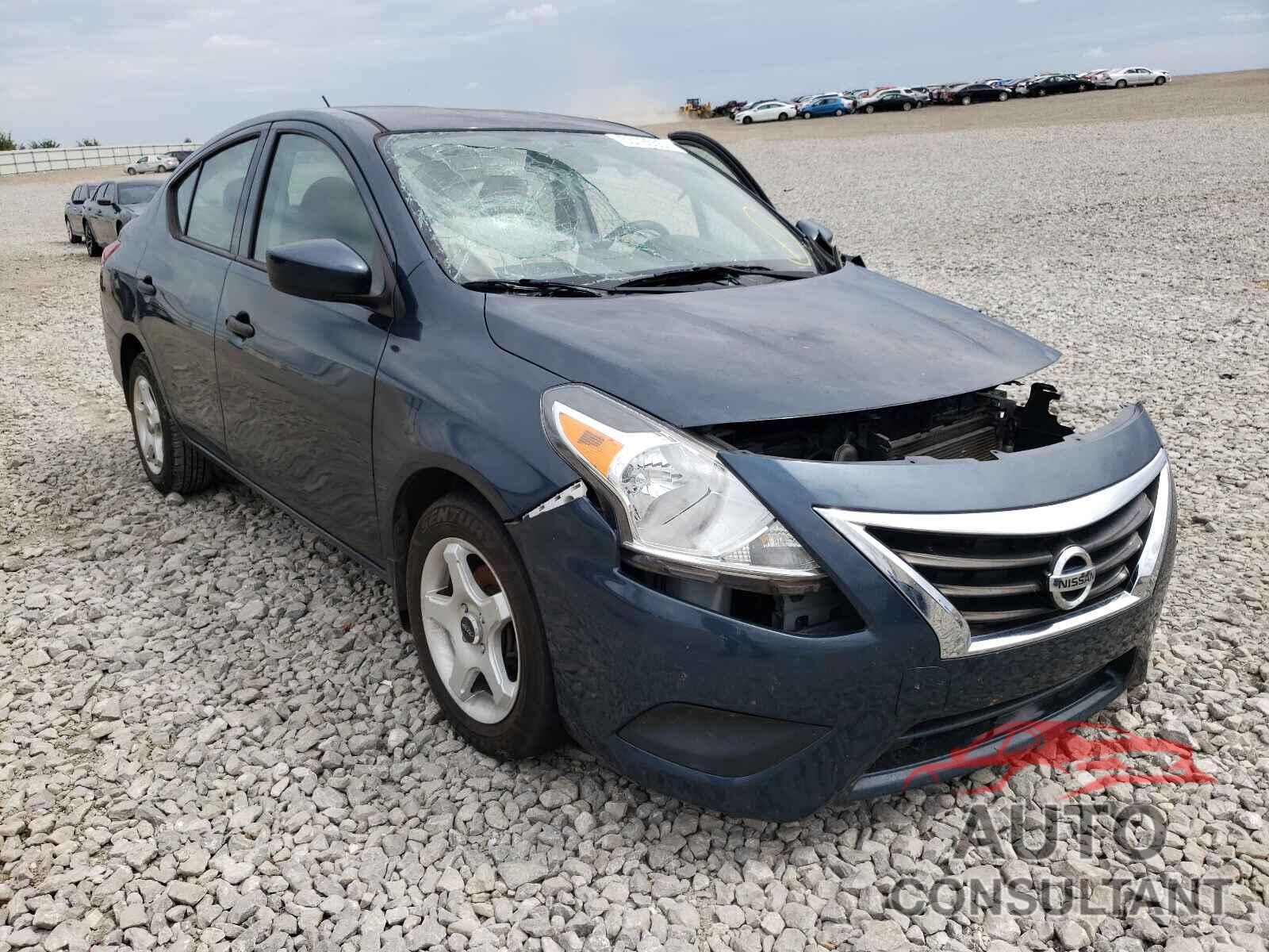 NISSAN VERSA 2017 - 3N1CN7AP7HL892140