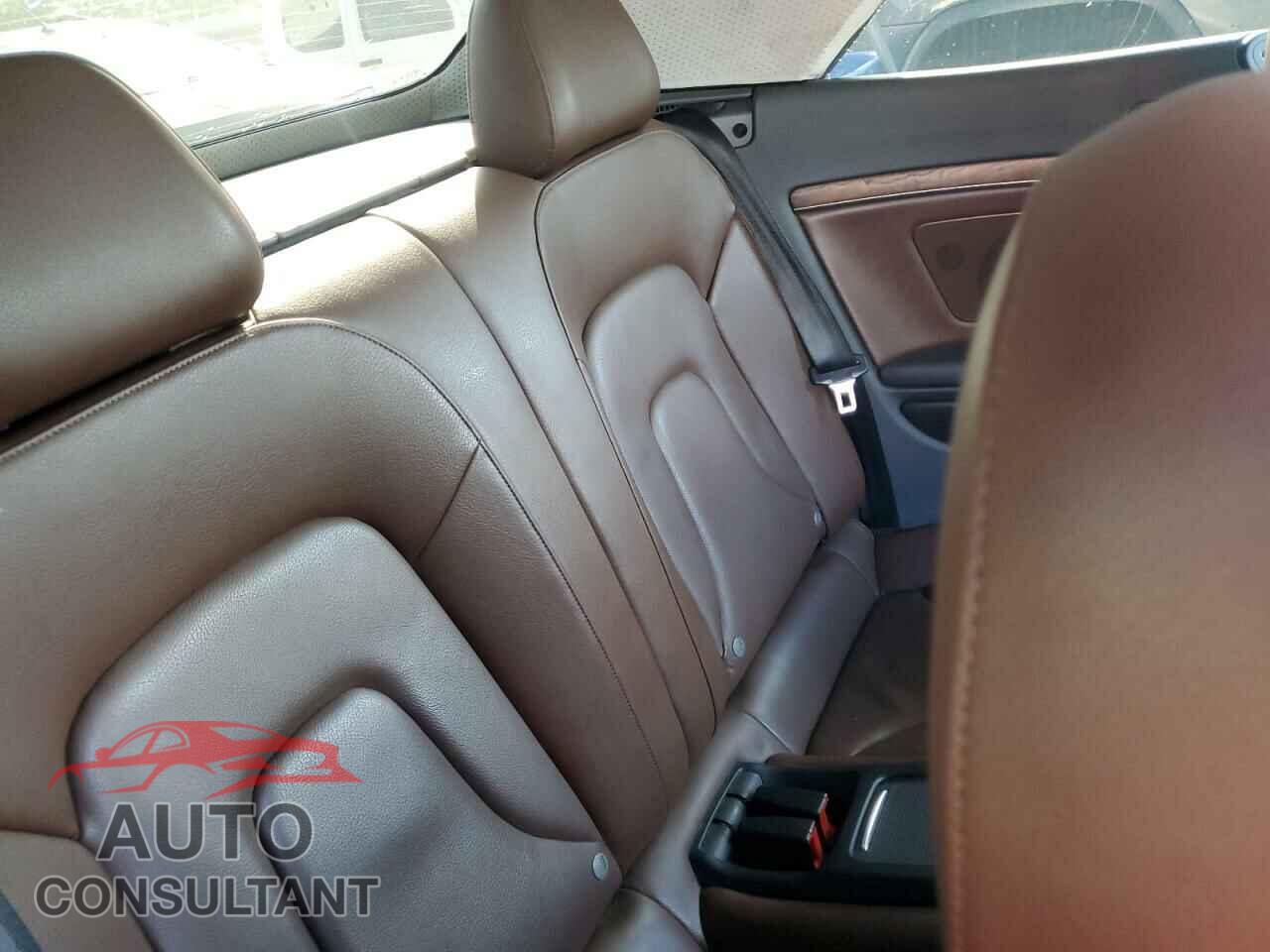 AUDI A4 2017 - WAULFAFH8EN002925