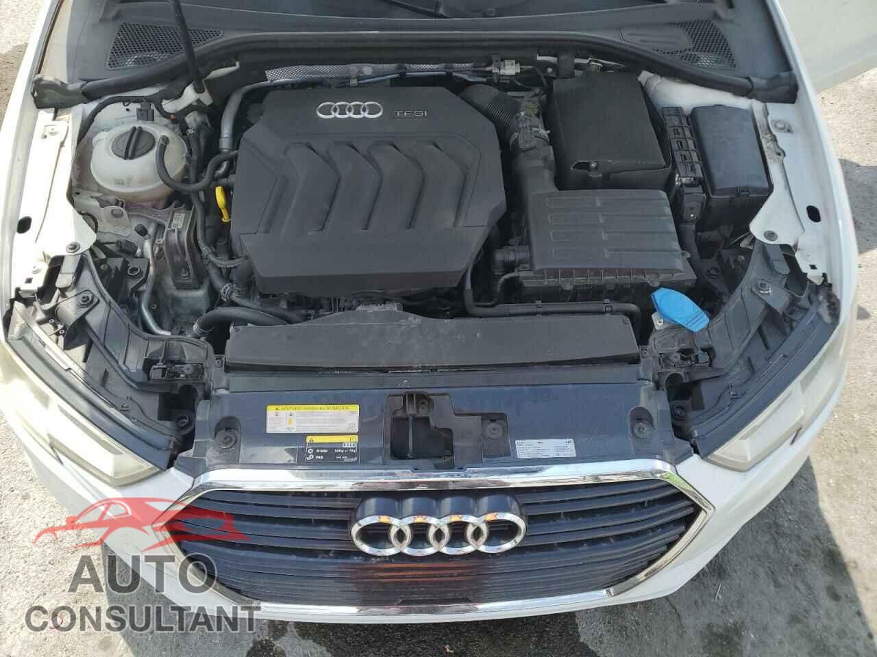 AUDI A3 2017 - WAUAUGFF2H1028396