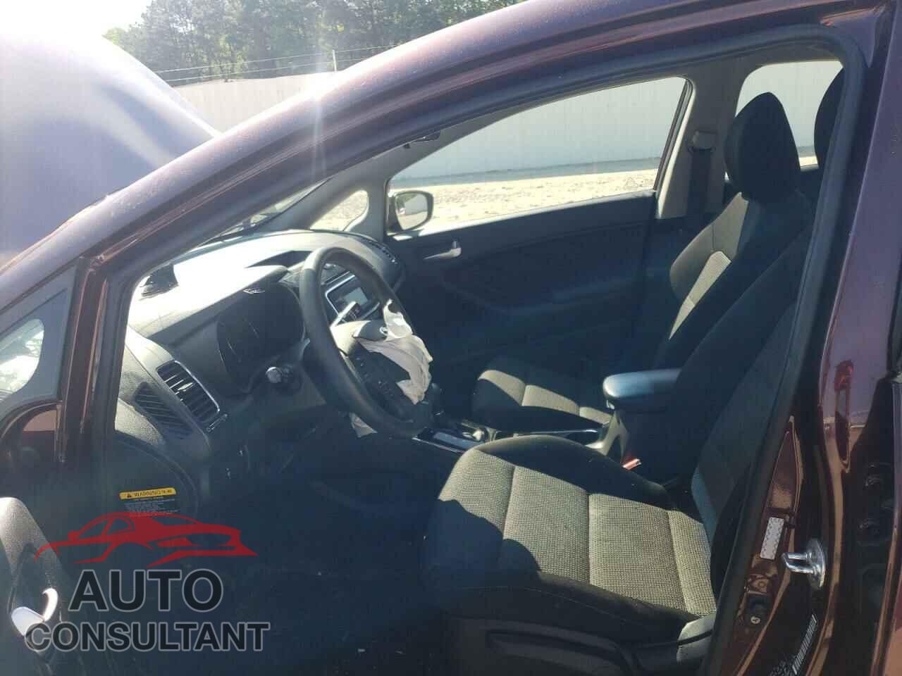 KIA FORTE 2017 - 3KPFK4A71HE060024