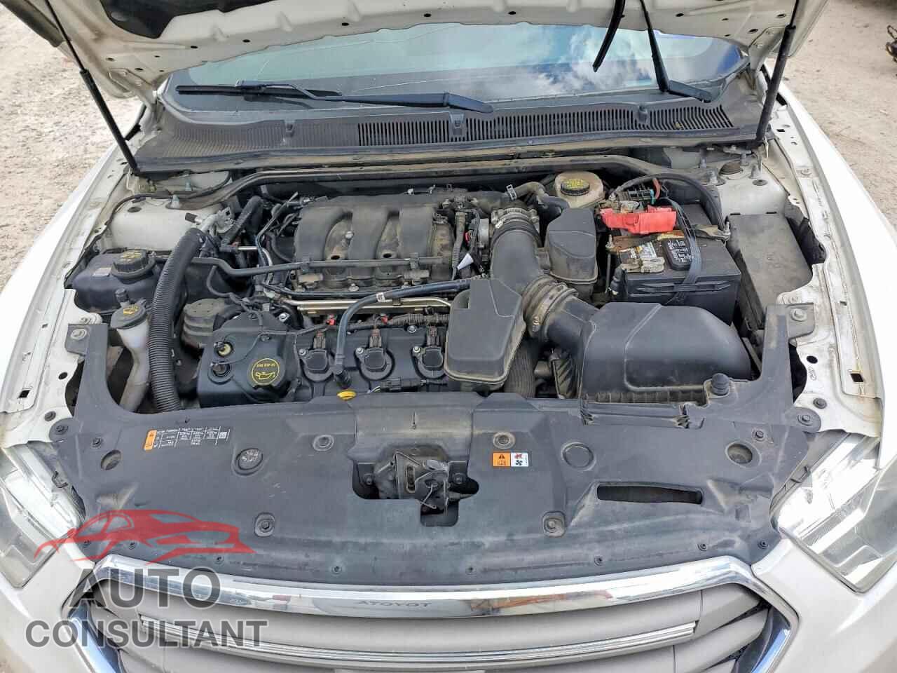 FORD TAURUS 2016 - 1FAHP2E89GG100758