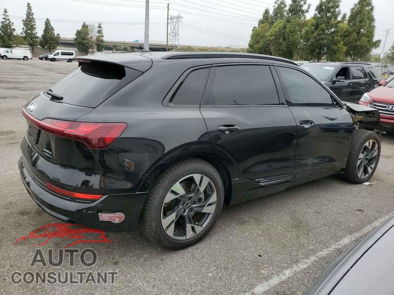 AUDI E-TRON 2022 - WA1AAAGE0NB013572
