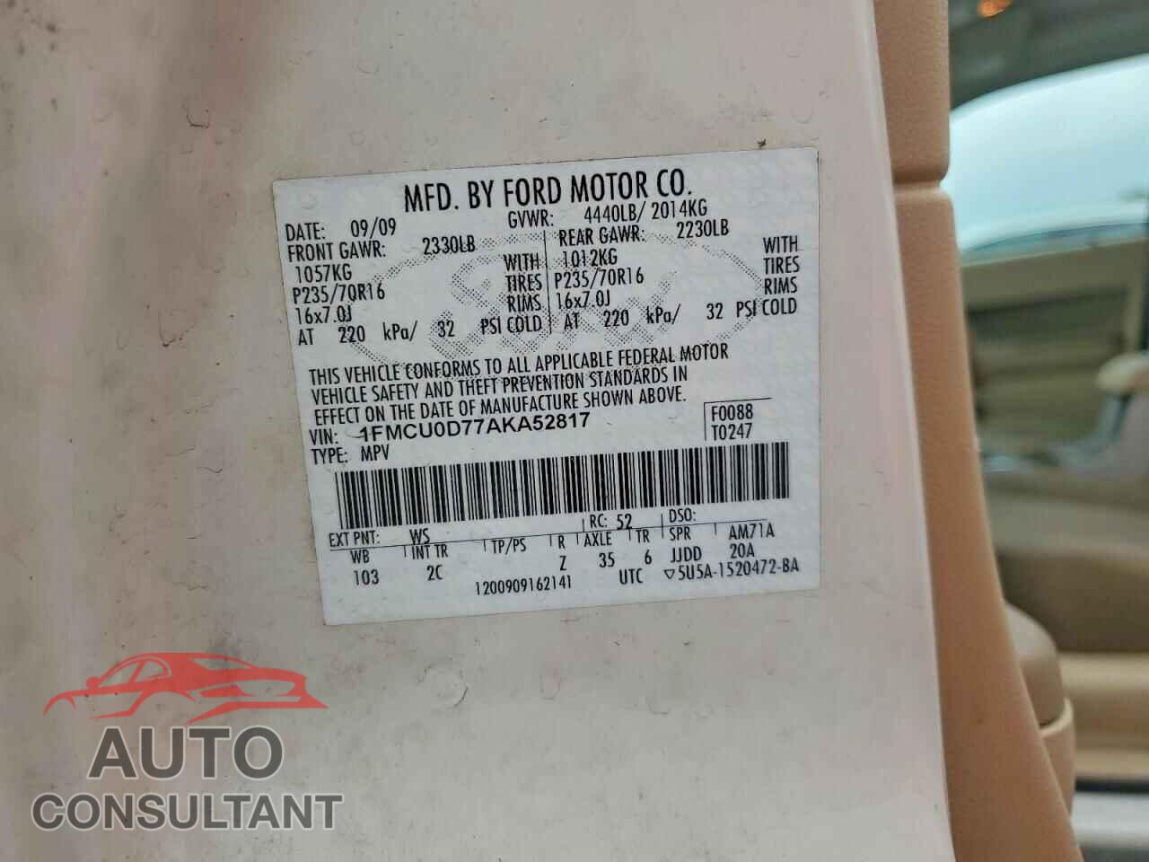 FORD ESCAPE 2010 - 1FMCU0D77AKA52817