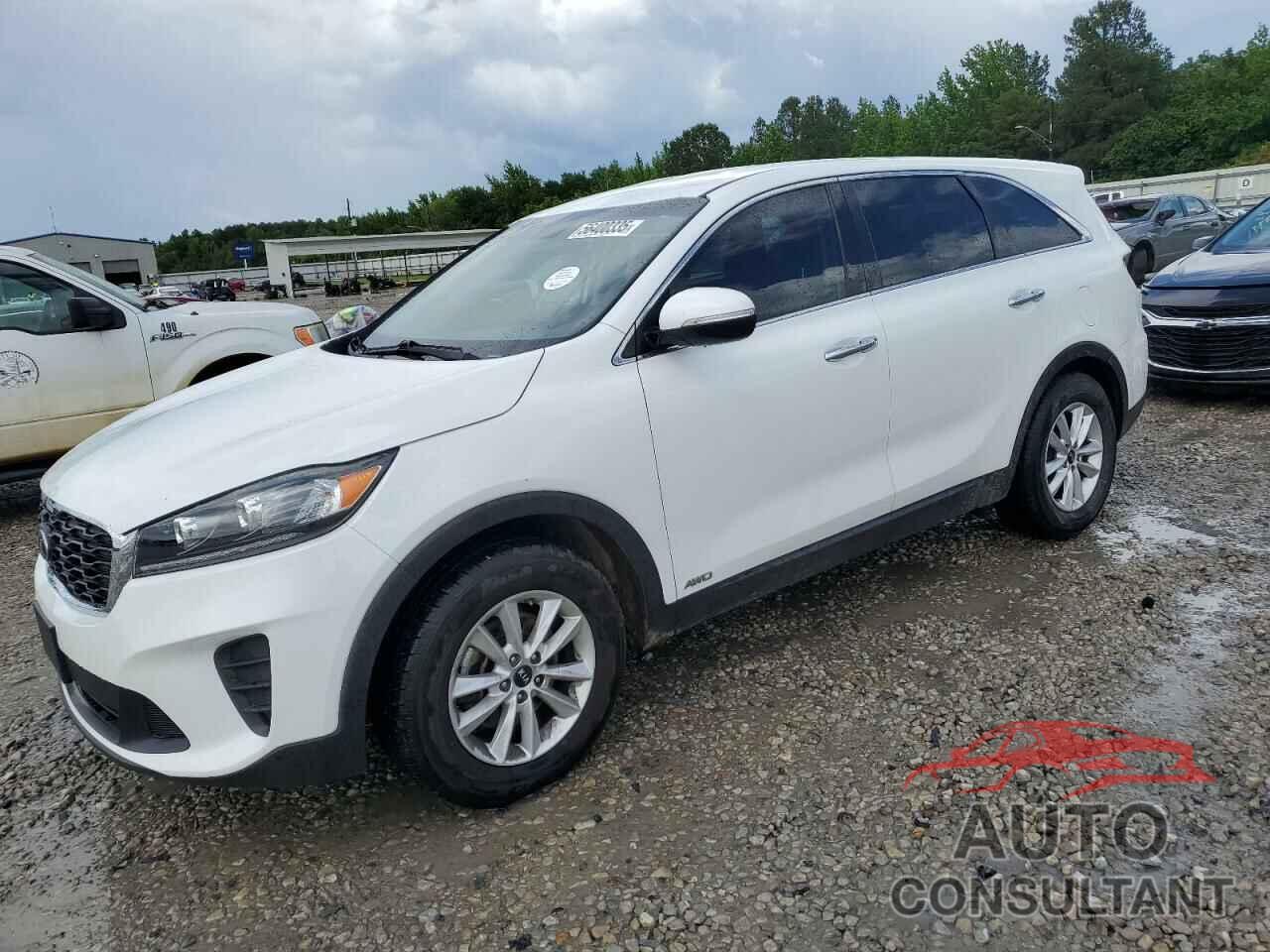 KIA SORENTO 2019 - 5XYPGDA51KG494393
