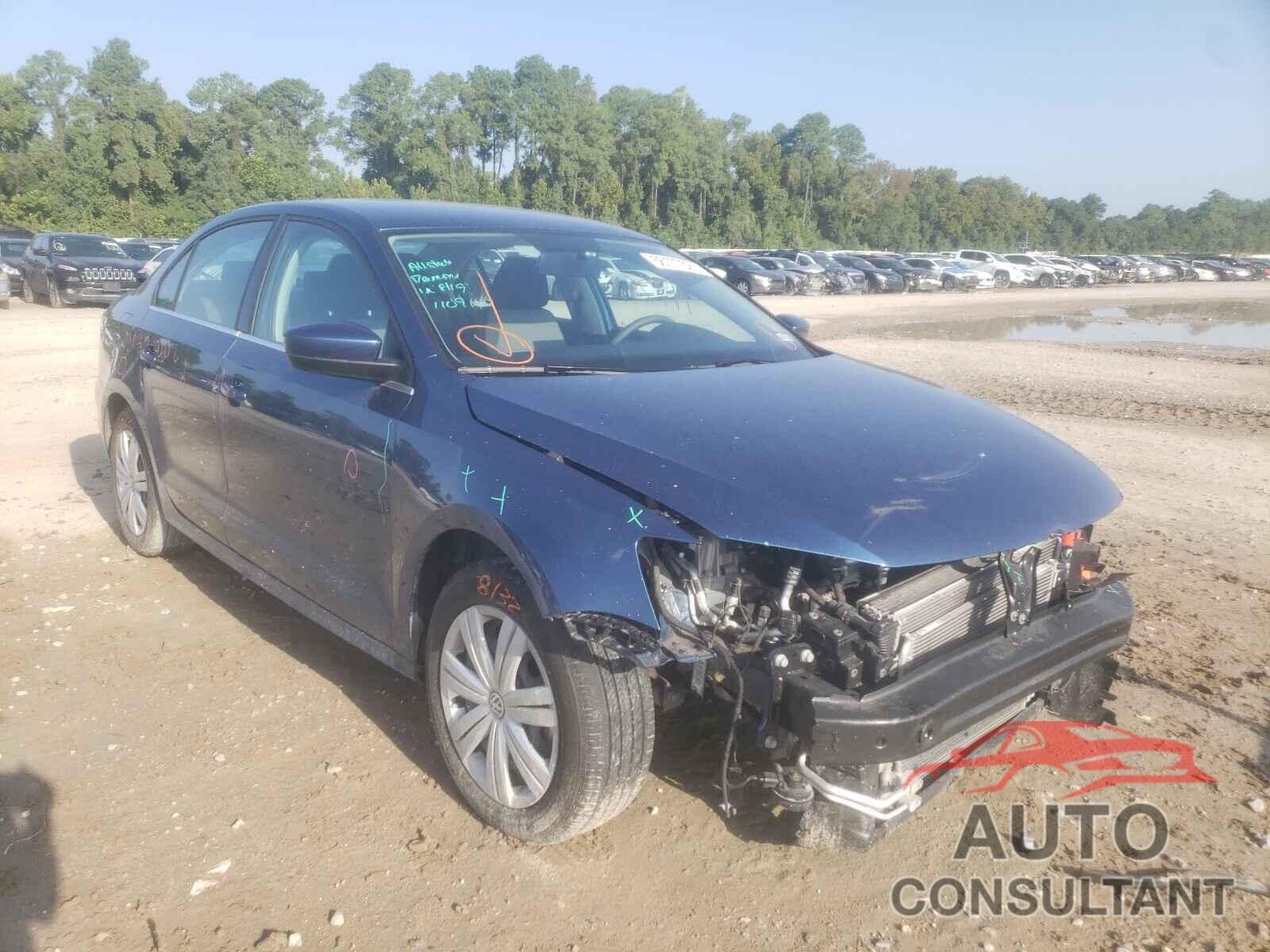 VOLKSWAGEN JETTA 2017 - 3VW2B7AJ4HM408137