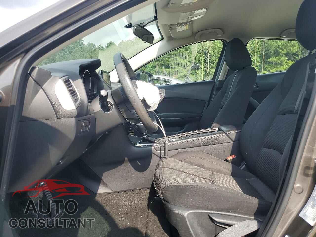 MAZDA 3 2017 - 3MZBN1U79HM148676