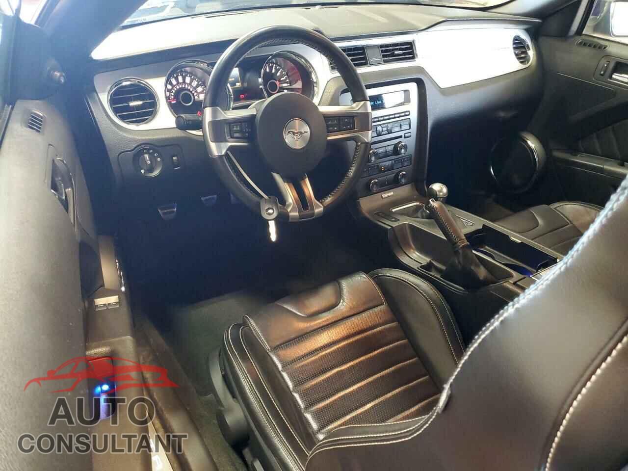 FORD MUSTANG 2014 - 1ZVBP8CF4E5245006