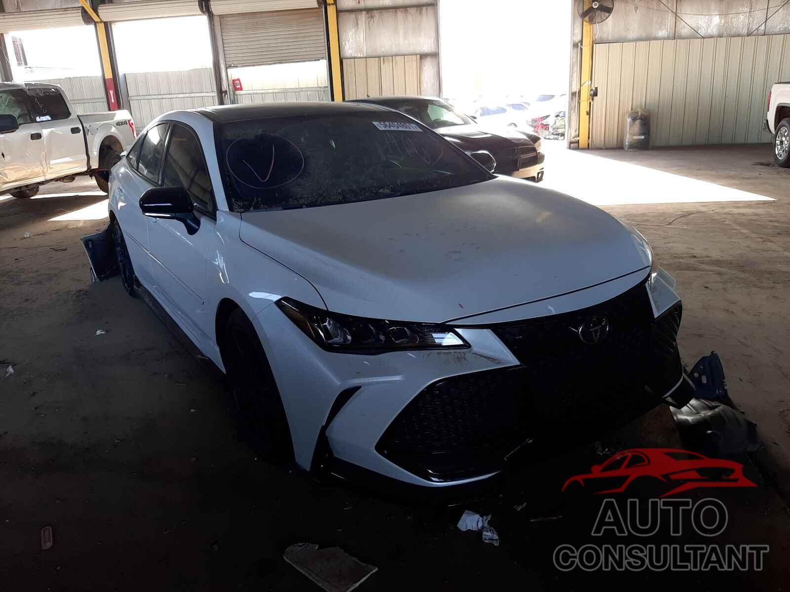 TOYOTA AVALON 2021 - 4T1FZ1FB4MU065765