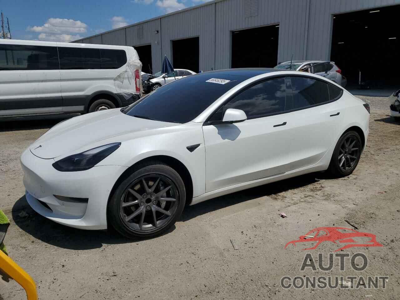 TESLA MODEL 3 2021 - 5YJ3E1EA3MF085641