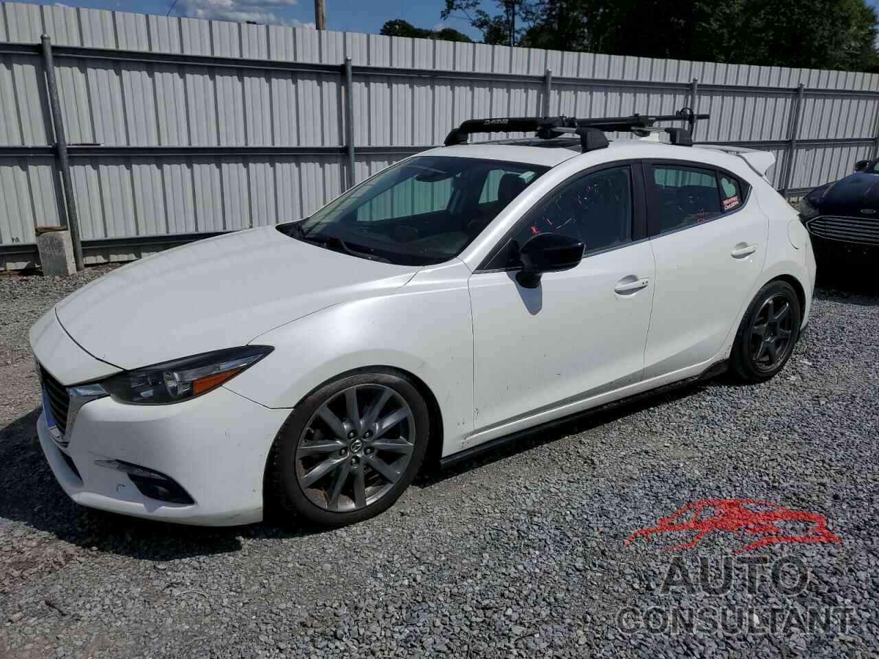 MAZDA 3 2018 - 3MZBN1L39JM193945